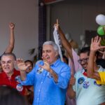 “Mãe não pode se acorrentar para conseguir tratamento para o filho”, diz Laurez Moreira no primeiro dia da Caravana Pra Frente Tocantins no Bico