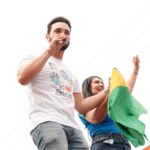 Marcos Júnior e Janad reúnem multidão em caminhada na Avenida Tocantins