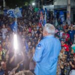 Nos braços do povo, Laurez Moreira realiza último comício de primeiro turno em Gurupi